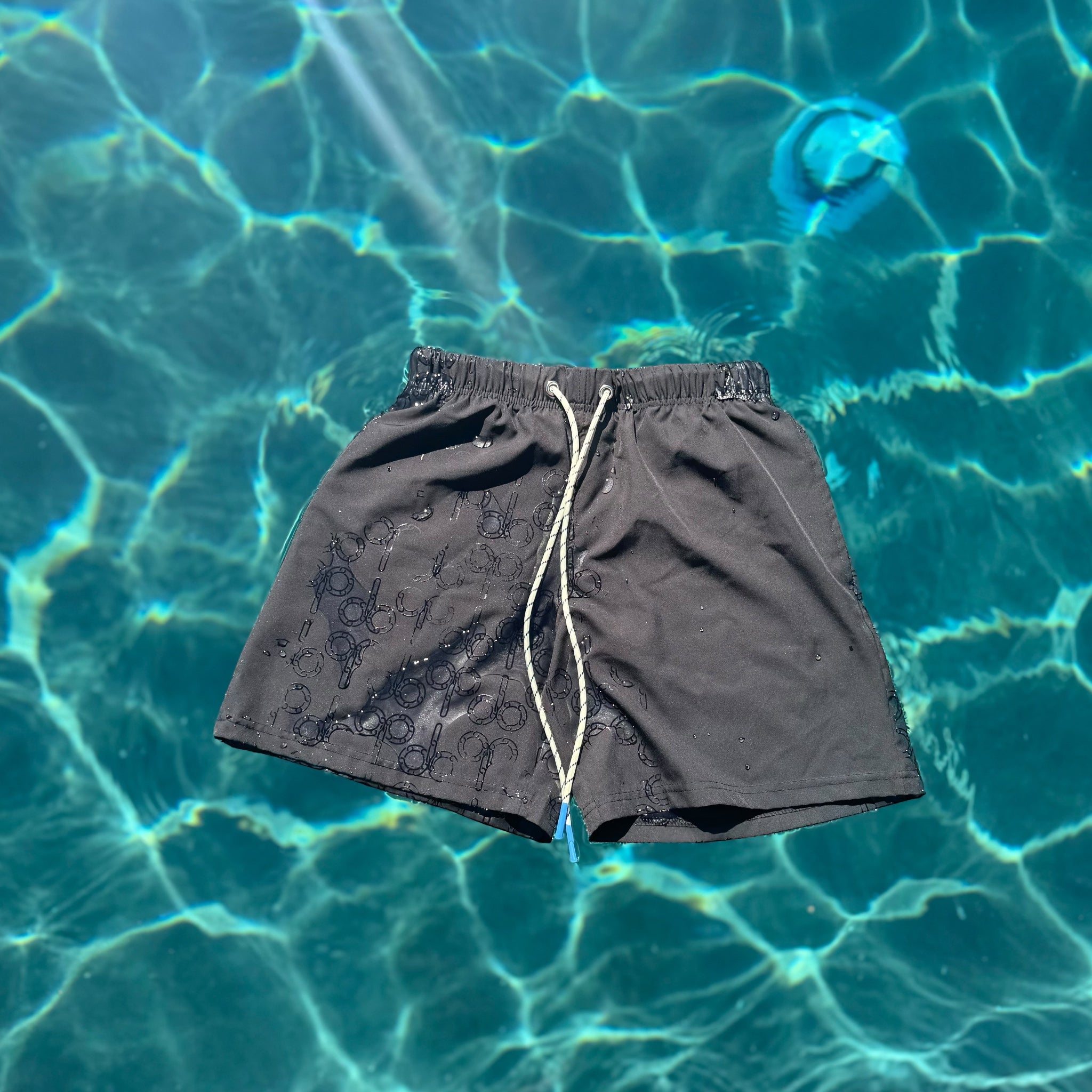 WATER REACTIVE NYLON SWIM SHORTS